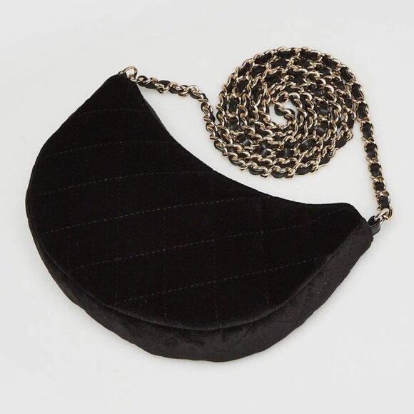 Chanel Black Quilted Velvet Crystal Chain Hobo Bag - Picture 3 of 11